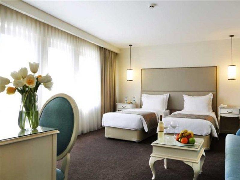 Taximtown Hotel Istanbul Exterior photo